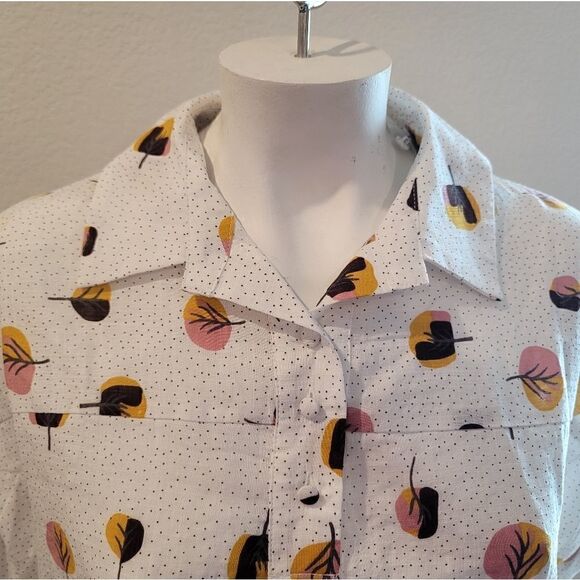 HAILEY&CO. Collared Short Sleeve Blouse - Picture 3 of 9